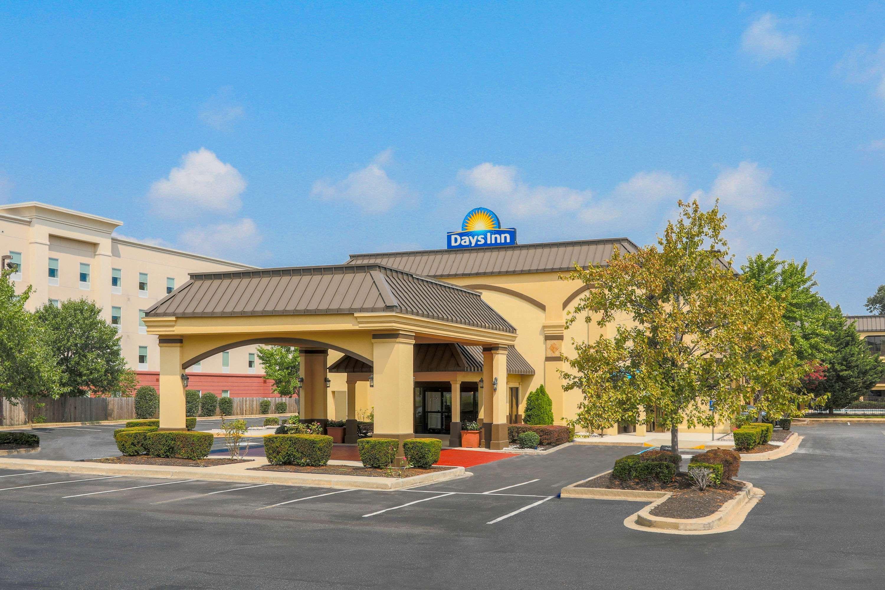Days Inn By Wyndham Newark Wilmington Zewnętrze zdjęcie
