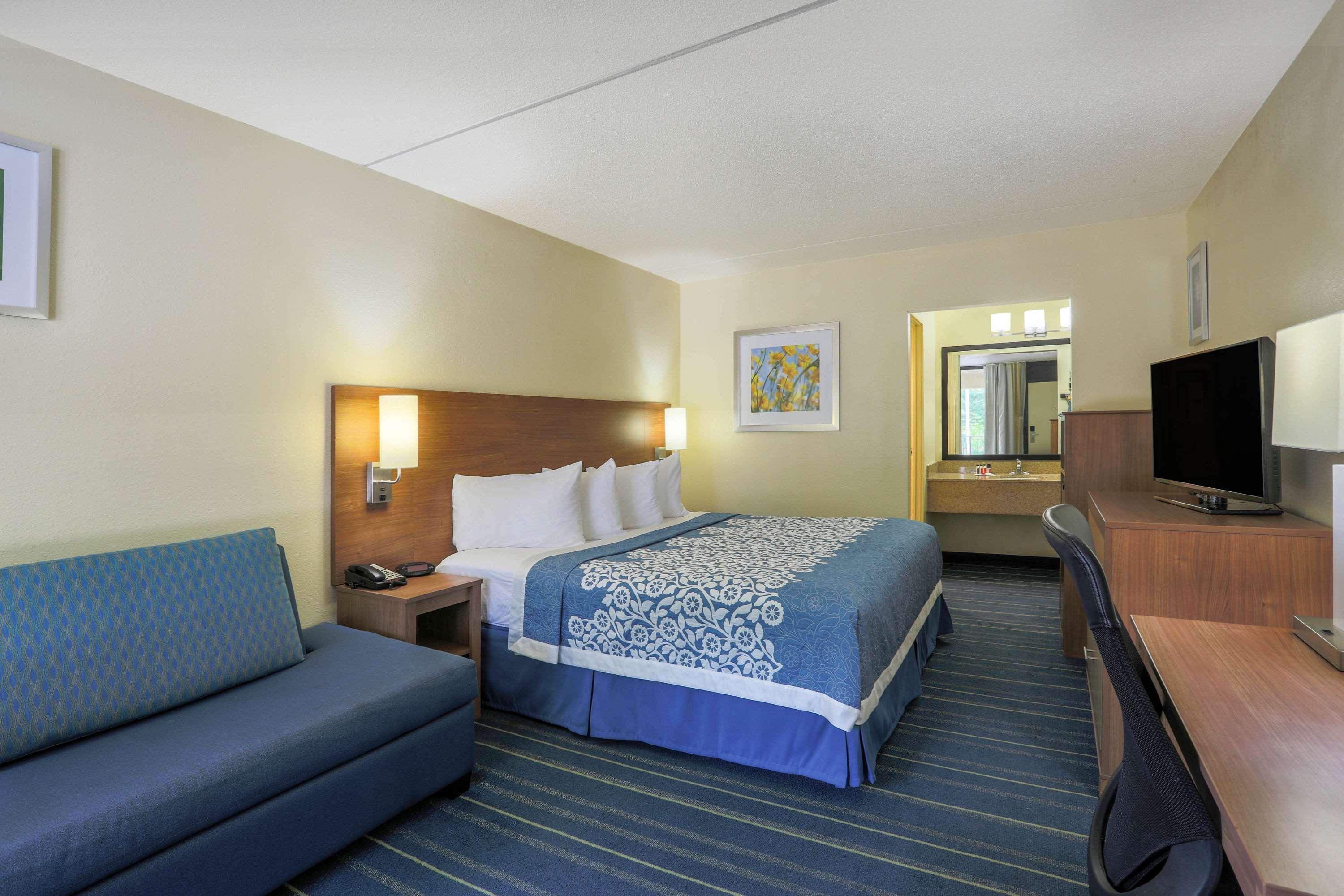 Days Inn By Wyndham Newark Wilmington Zewnętrze zdjęcie
